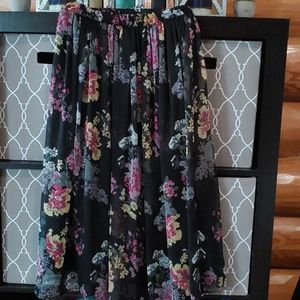 Vintage floral skirt 🌼